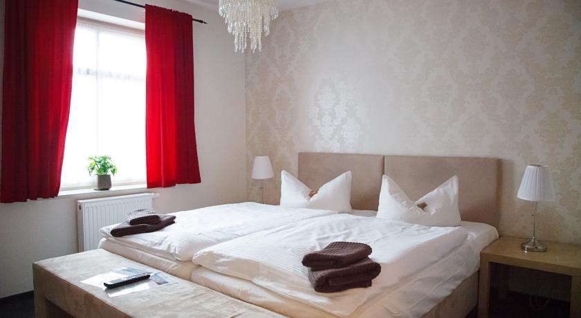 Cityhotel Jena Am Paradies Exterior photo